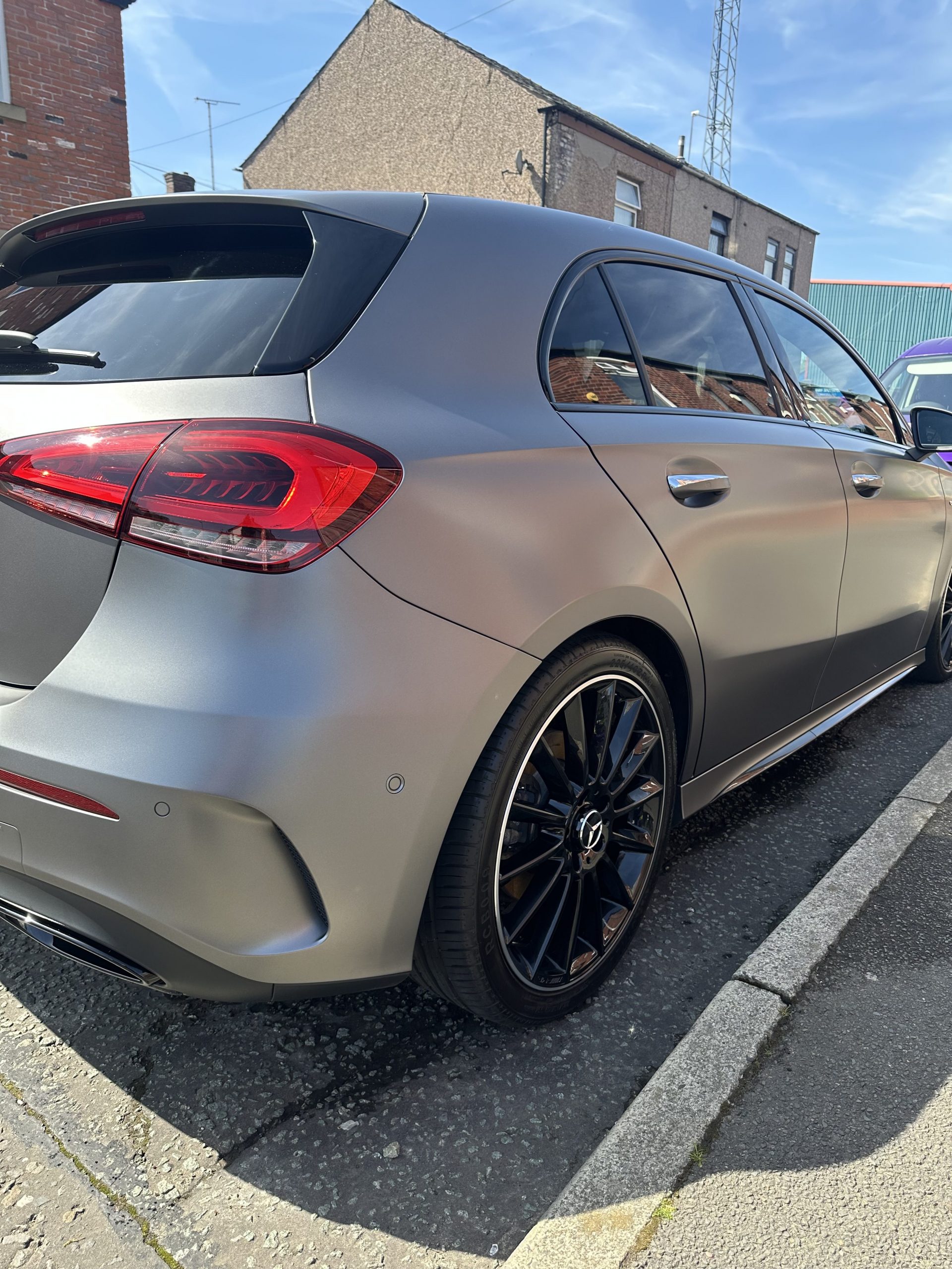 detailing bredbury