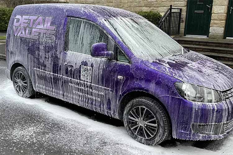 Mobile Car Valeting Manchester for maintenance washes